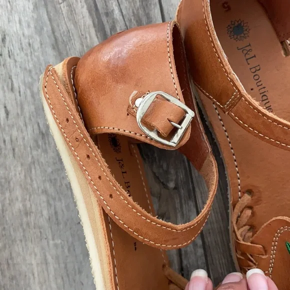 Huaraches - Picture 5 of 6